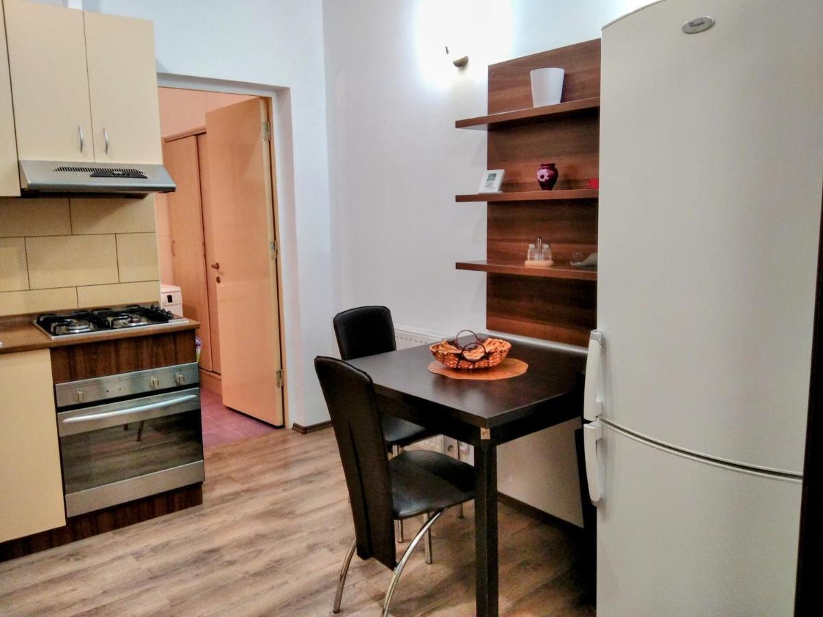 Lovely Central Apartment บราชอฟ ภายนอก รูปภาพ